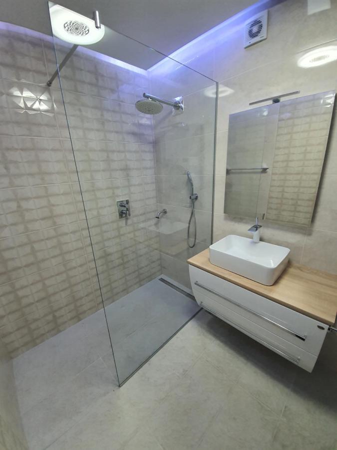 Ha'Alulu Apartment Split Exterior photo